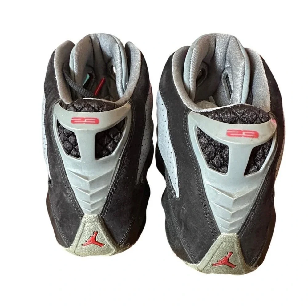 Jordan Max Aura‎ Black Wolf Grey Red Basketball Shoes CQ9449-001 Mens 8.5